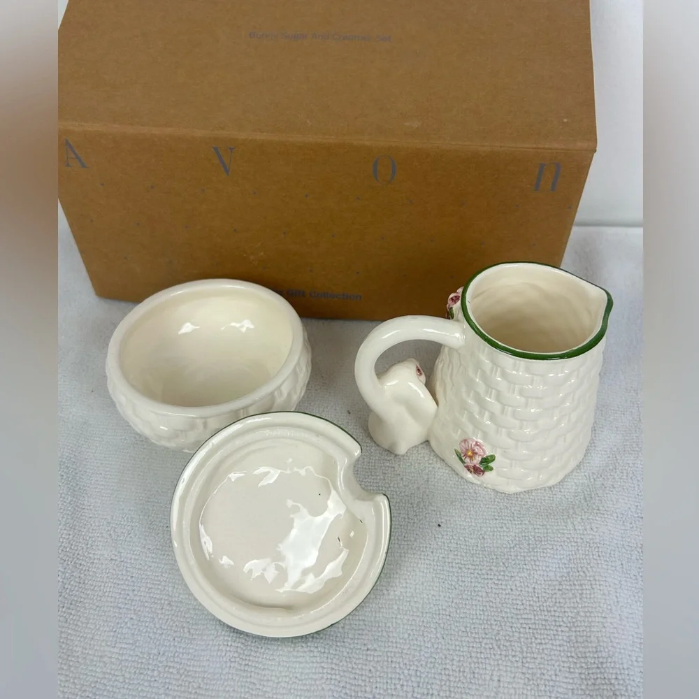 Avon NOS VTG Bunny Sugar and Creamer Set - Picture 4 of 12